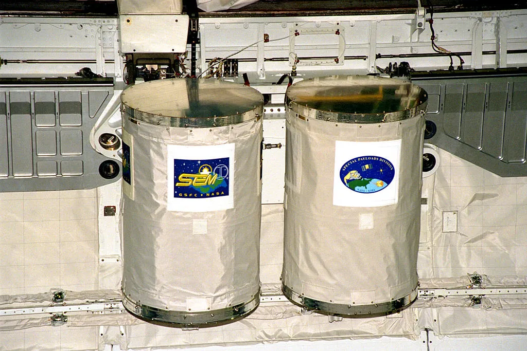GAS closeup sts 91