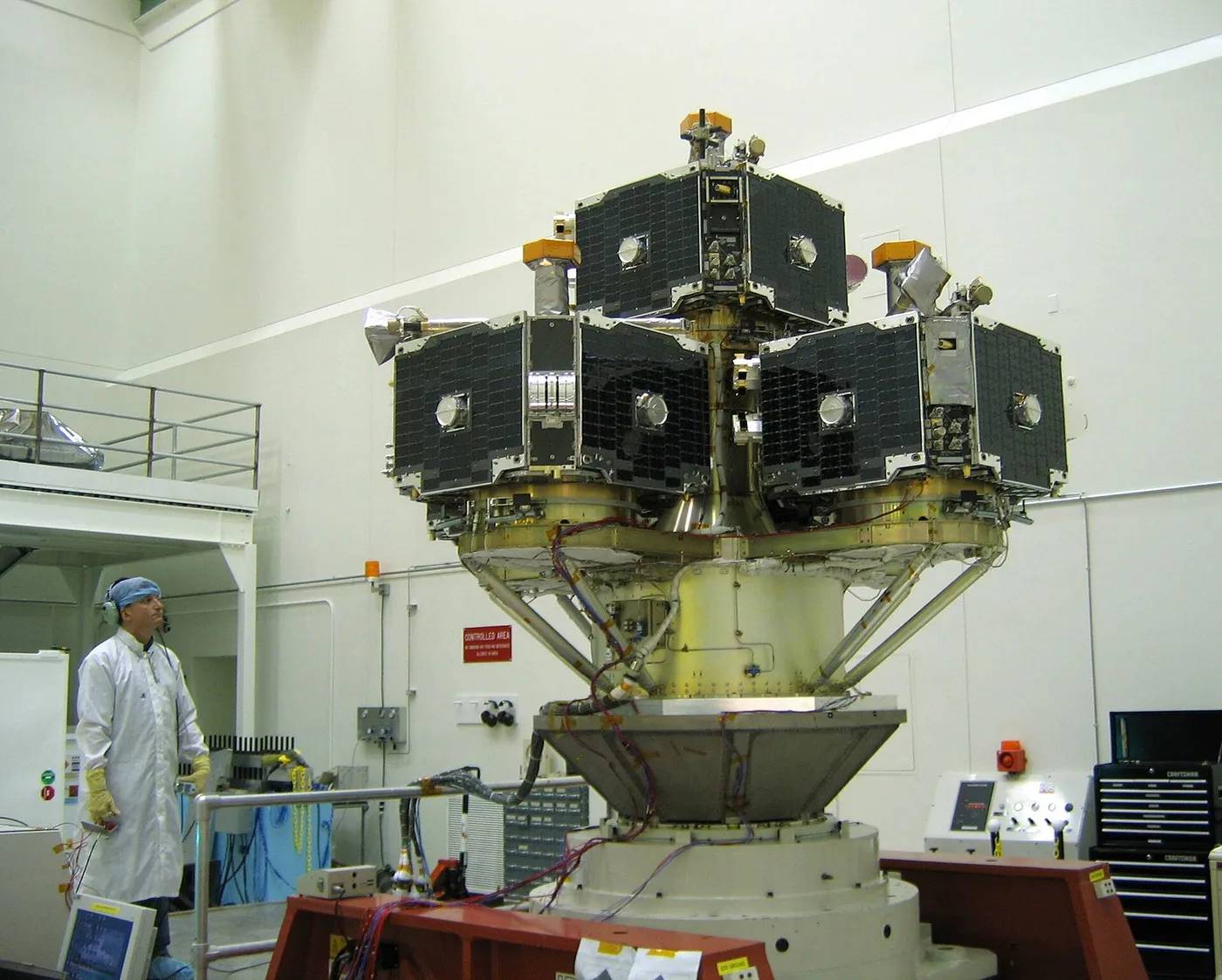 Five THEMIS probes undergo vibration test