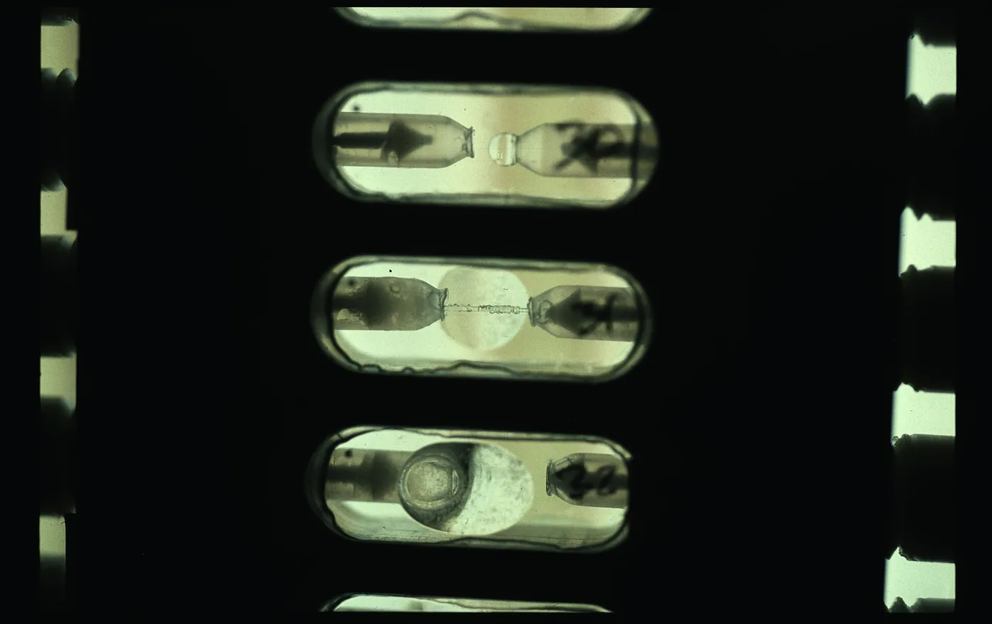 51D 16 023 STS 51D Spaceborne experiment DPLA 9cdab87ef542f6069fb5d2032cbc9c4d