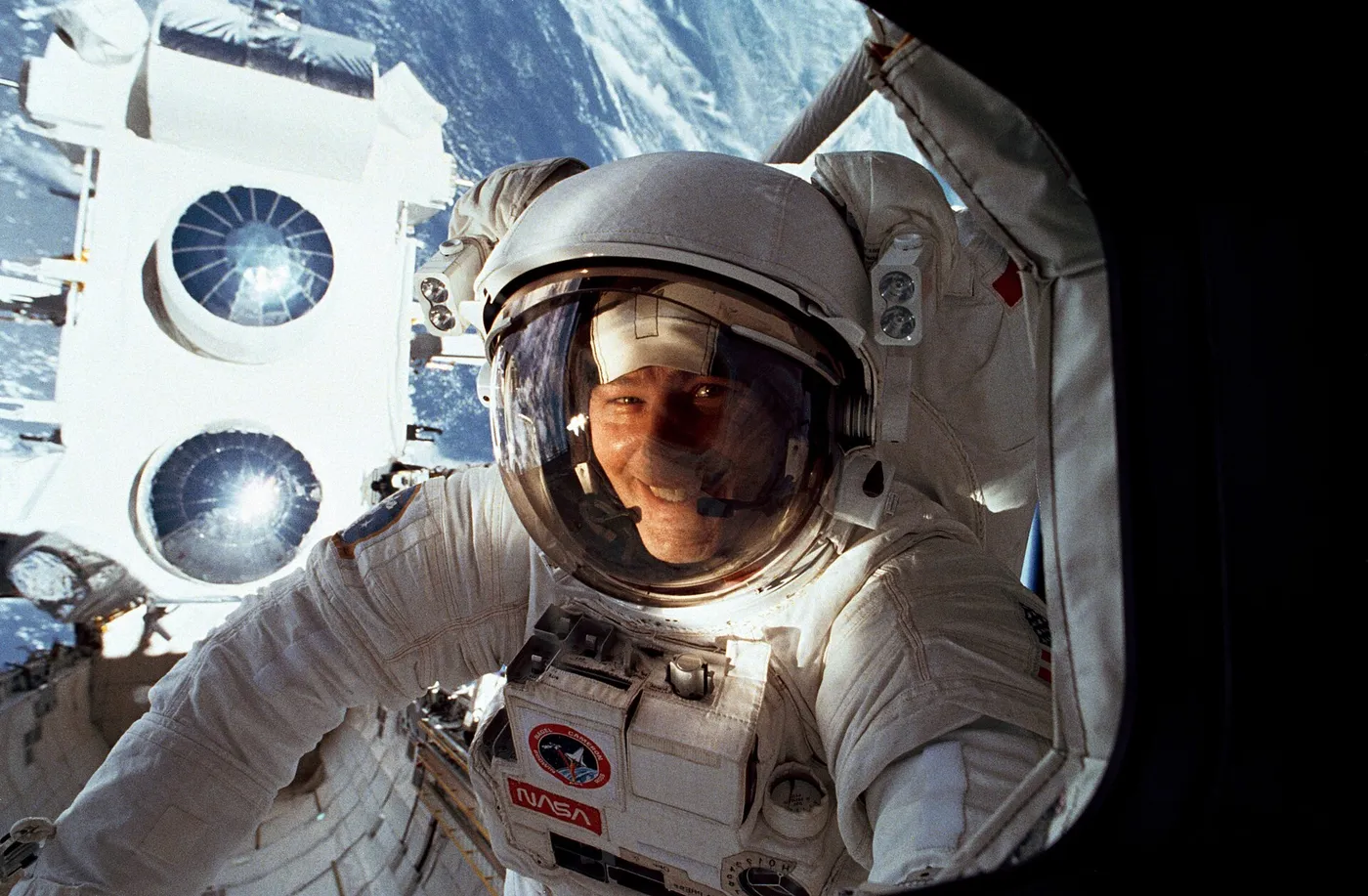 STS 37 Jerry L. Ross during EVA1