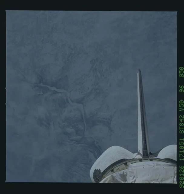 S42 96 050 STS 42 earth observations DPLA 2915534a4edffa1b694e7b031eaff004