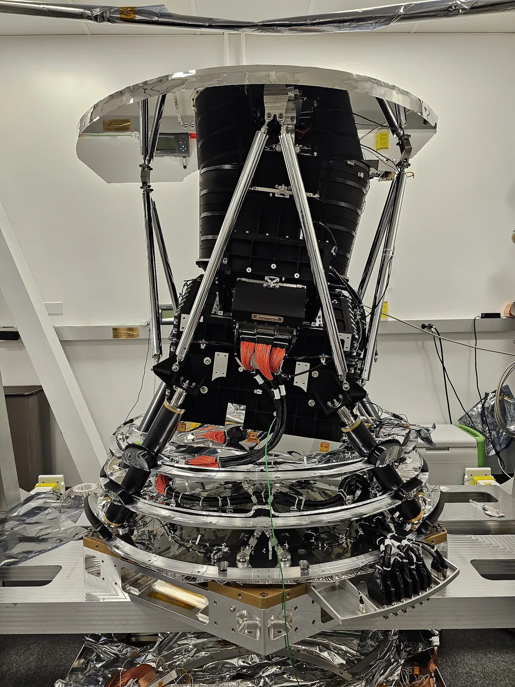 SPHEREx telescope and detectors 2