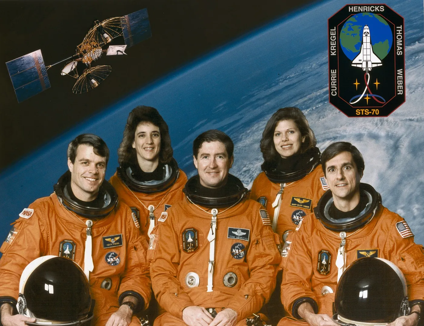 STS 70 crew