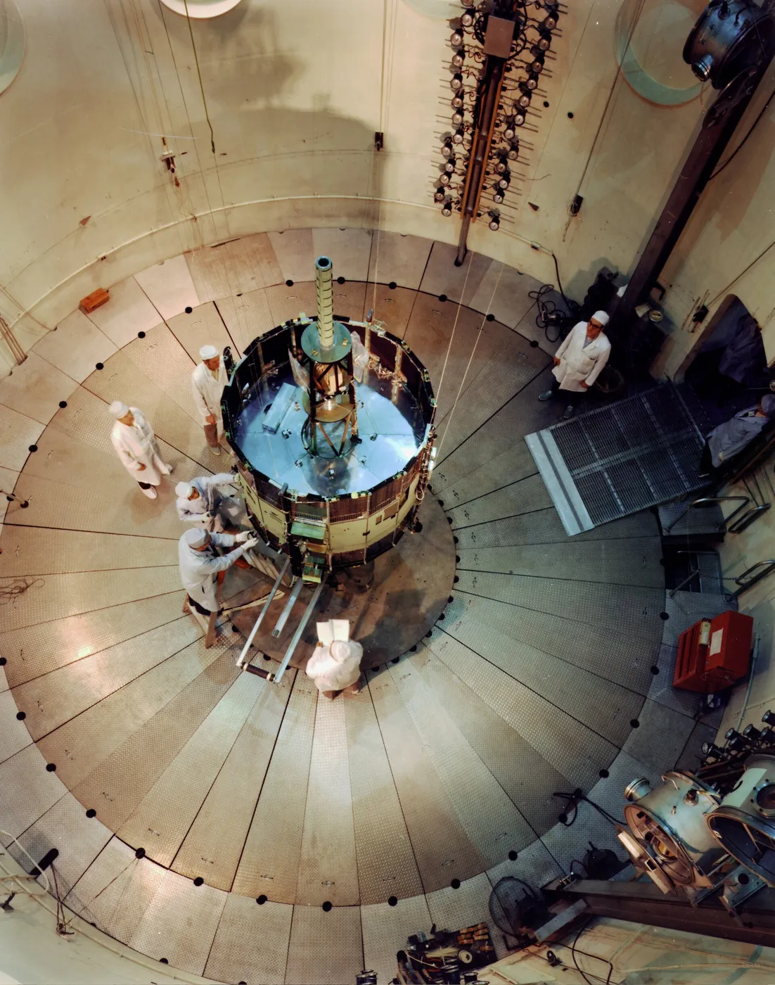 ISEE C in dynamic test chamber