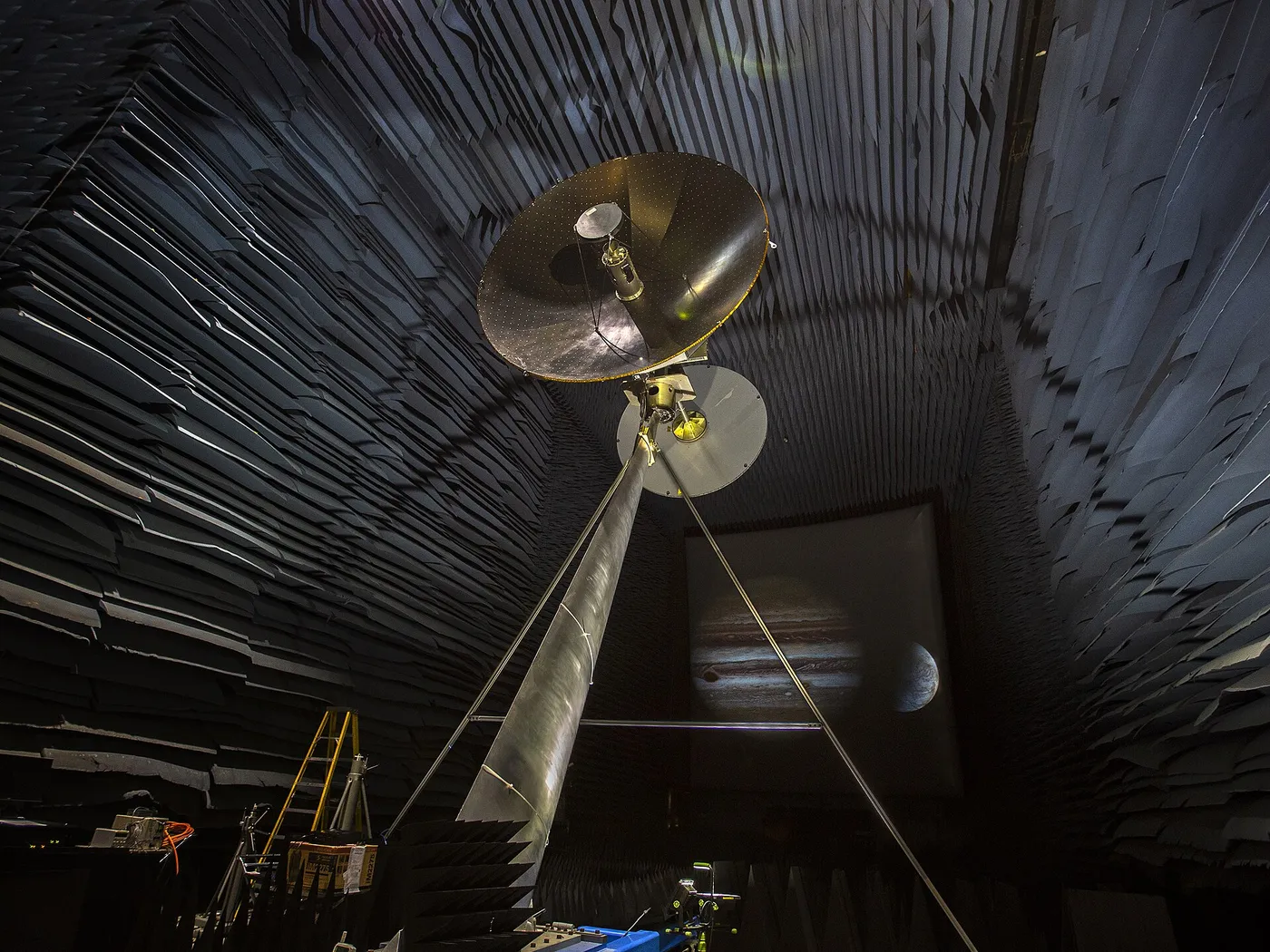 PIA22773 Europa Clipper Antenna Prototype