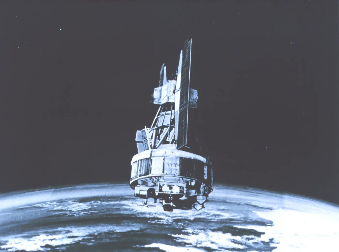 Graphic of NIMBUS satellite in orbit.