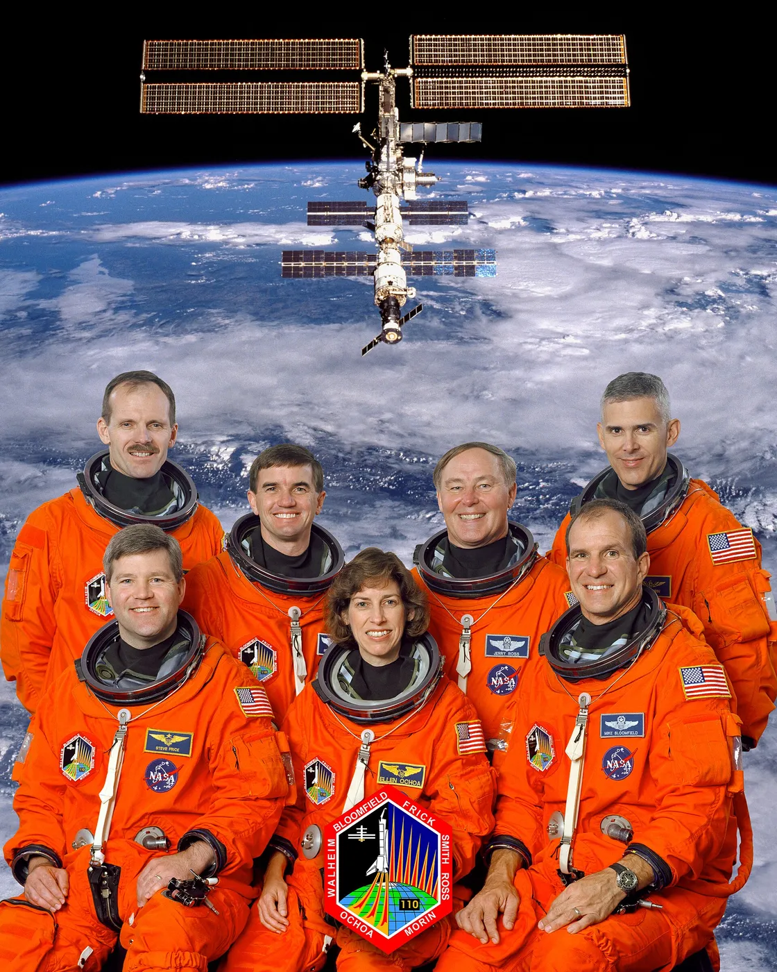 STS 110 crew