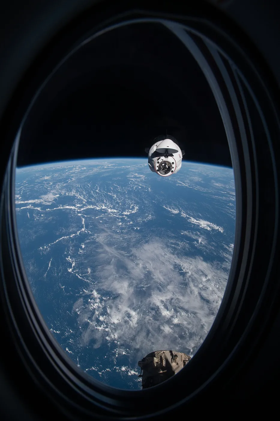 Iss065e002465