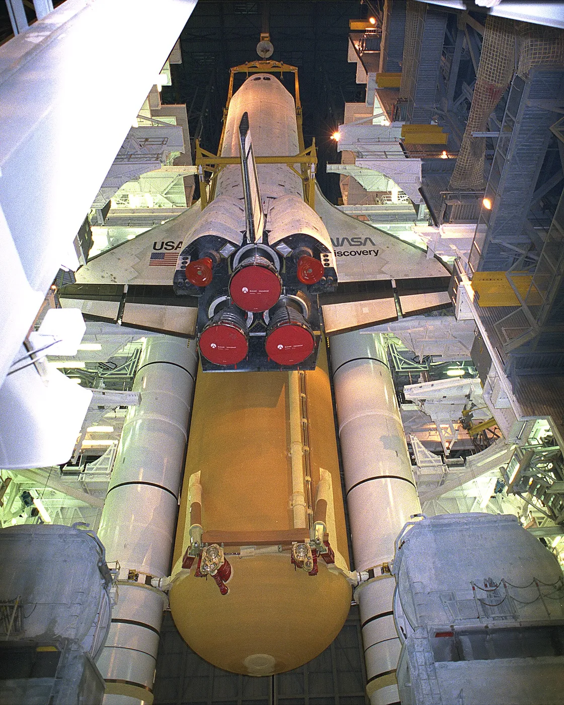 STS 70 Mating 000976