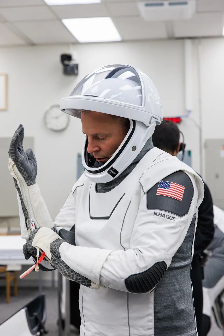 NASA's SpaceX Crew 9 Astronaut Suit Up