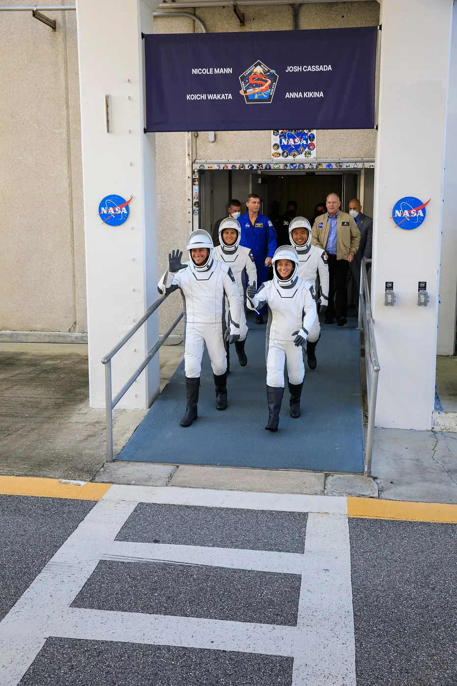 NASA's SpaceX Crew 5 Live Launch Coverage
