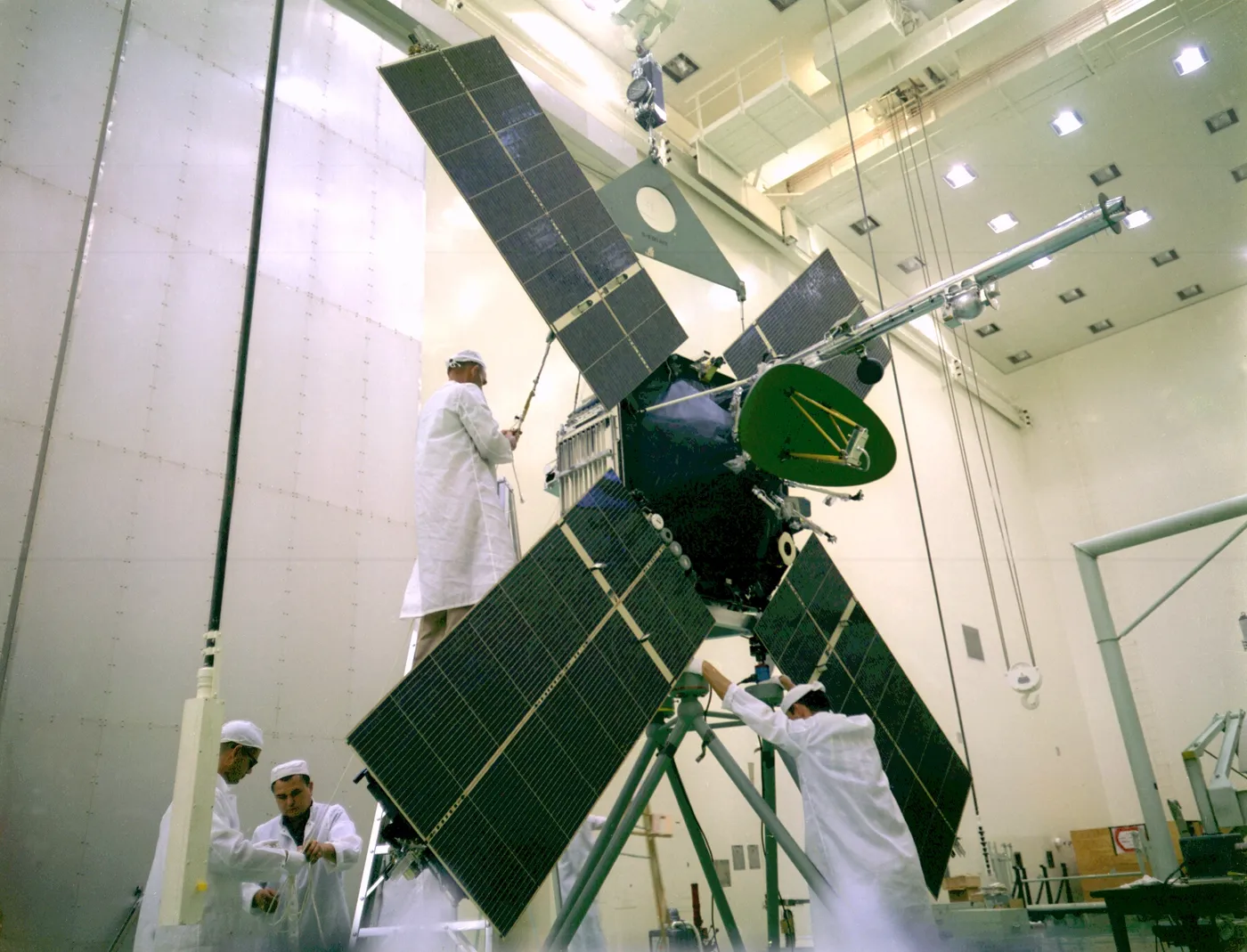 The Mariner 4 spacecraft was assembled by engineers and technicians at the Jet Propulsion Laboratory in Pasadena, California. It is seen here being…