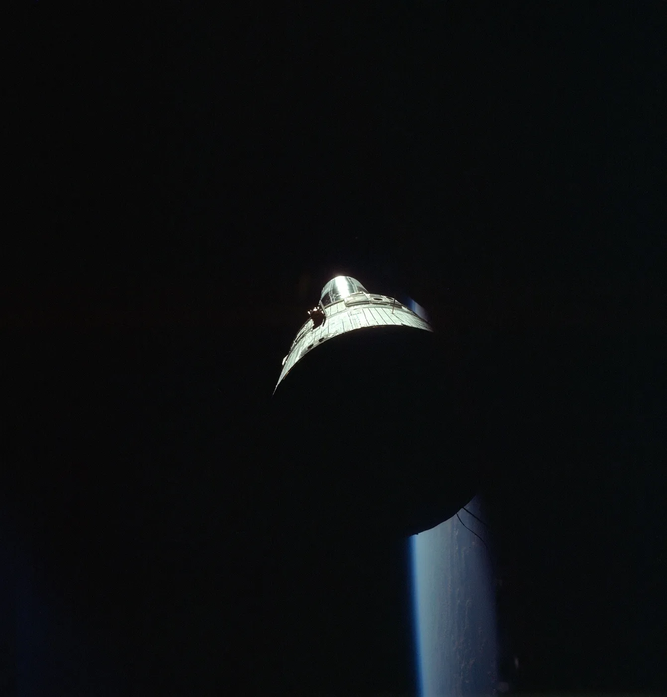 View of the Gemini 6 and Gemini 7 rendezvous