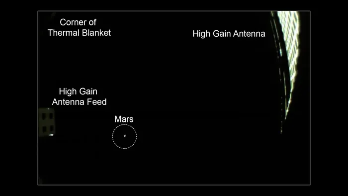 PIA22830 Two Days Till Mars for MarCO, Annotated version