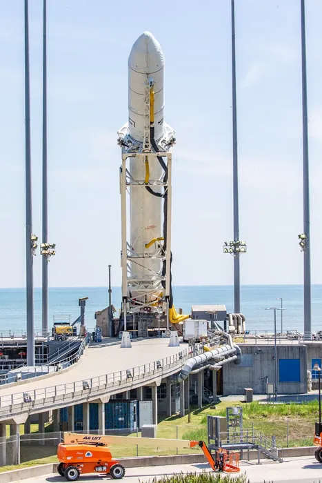 Antares NG 16 rollout 050 010