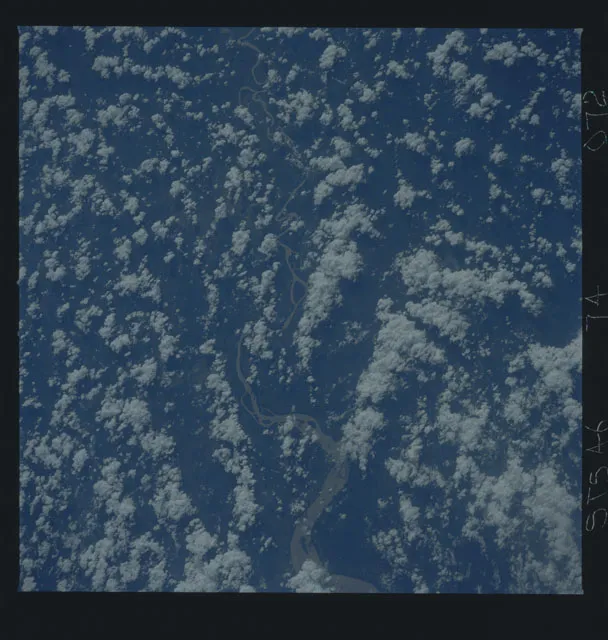 S46 74 072 Earth observations taken from the shuttle orbiter Atlantis during STS 46 DPLA 1b5208b397322e619da812ccc7eba866