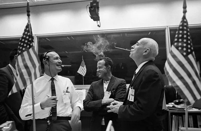 Discussing the successful and historic rendezvous in space of the NASA's Gemini 6 and 7 spacecrafts