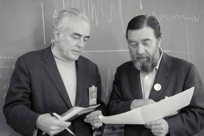 Dr. John A. Simpson and Dr James Van Allen discuss Pioneer 11 Mission to Juiter and Saturn during morning briefing.