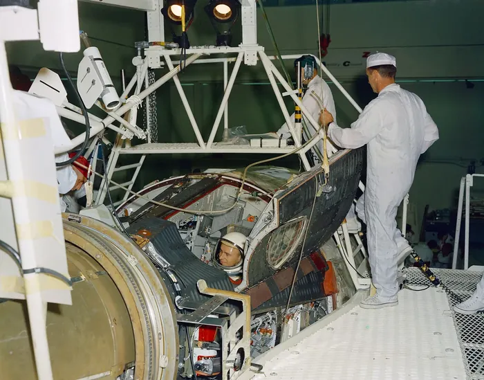 TEST GEMINI TITAN 10 MCDONNEL AIRCRAFT CORP , MO