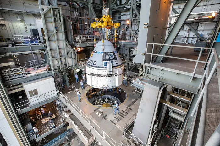 CST 100 Starliner integration with Atlas V for Orbital Flight Test