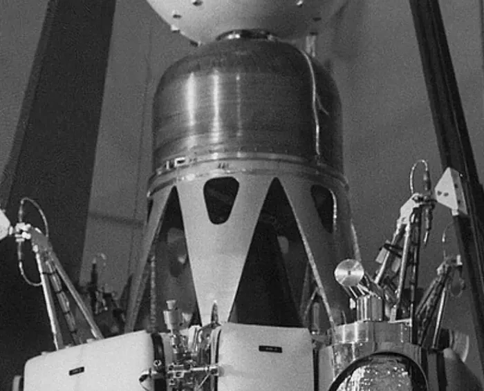Cropped image of Ranger 4's retrorocket.
