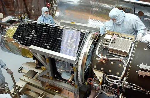 GALEX being mated to its Pegasus XL Rocket.