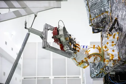 NASA's Psyche DAPM Deployment and Stow for Launch
