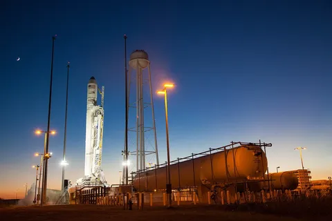 Antares CRS Orb 3 vertical at Pad 0A