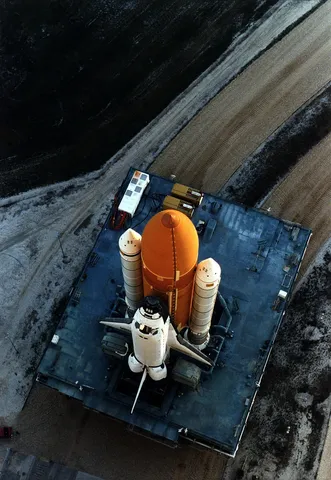 STS 82 Discovery on Mobile Launcher Platform