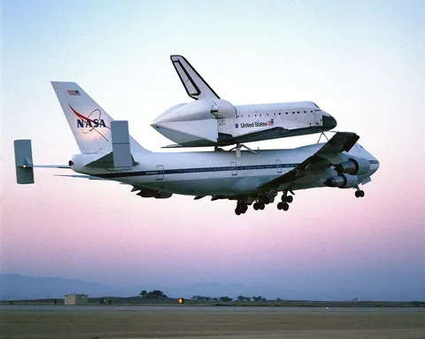 Shuttlecarrier3