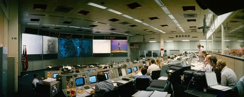 MISSION CONTROL CENTER APOLLO SOYUZ TEST PROJECT