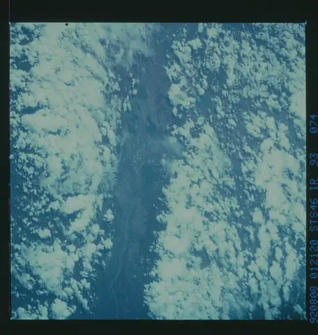 S46 93 074 Earth observations from the shuttle orbiter Atlantis during STS 46 DPLA 50a9106908fe31393fa2b89851df0406