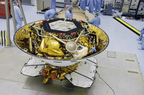 Phoenix inside the backshell