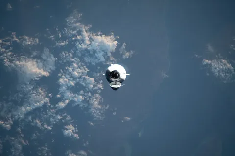 Iss070e023587