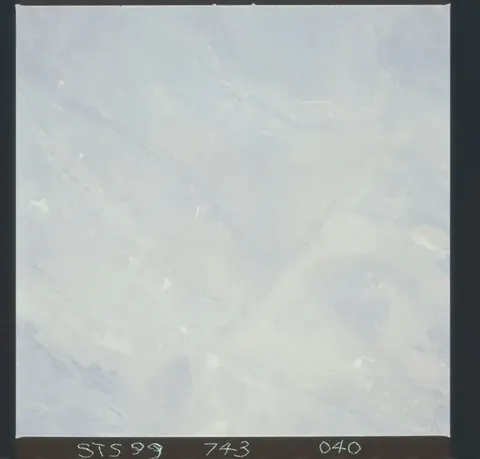 743 040 Earth observation views taken from during STS 99 DPLA 2b2ee110030812712cfe5930d55ff45a
