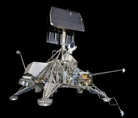 Lunar Lander, Surveyor DPLA d6accc3d89e8efa6f2e88962941bf43a