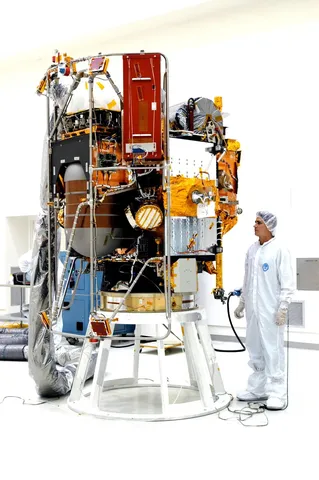 MESSENGER 04pd0865