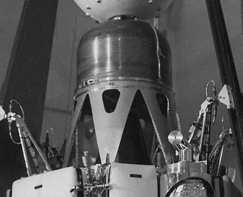 Cropped image of Ranger 4's retrorocket.