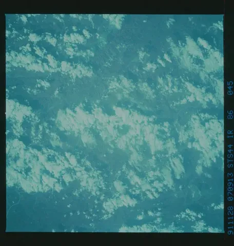 S44 86 045 Earth observations taken during the STS 44 mission DPLA 8d05c6a49ec061a734e6c90adf5d07f3