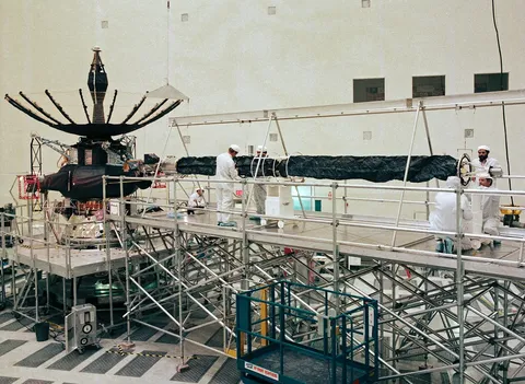 Galileo in JPL's High Bay 1