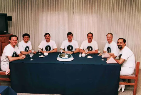 STS 75 preflight breakfast