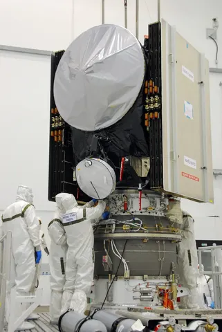 Dawn Spaceprobe on the Delta II 7925H upperstage.