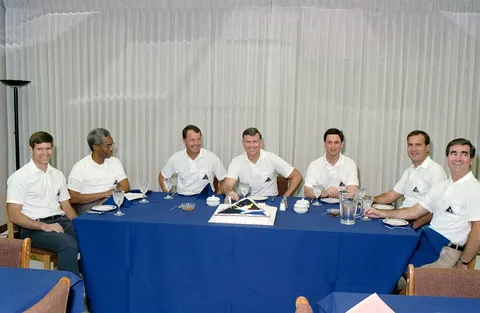 STS 39 preflight breakfast