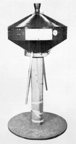 Pioneer payload showing stub antennas