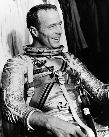 Scott Carpenter in pressure suit