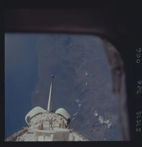 726 066 Columbia's payload bay after loss of TSS 1R satellite DPLA 650ef5423b11f2575cf6cb7b99934ae5